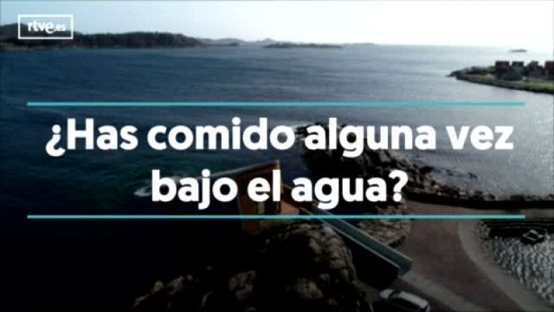 �Alguna vez has comido bajo el agua?