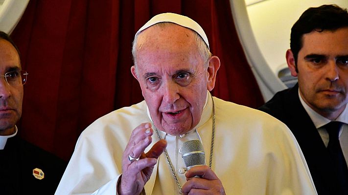 Telediario 1 - El papa critica que se impida zarpar a barcos dedicados a salvar inmigrantes en el Mediterráneo como el Open Arms