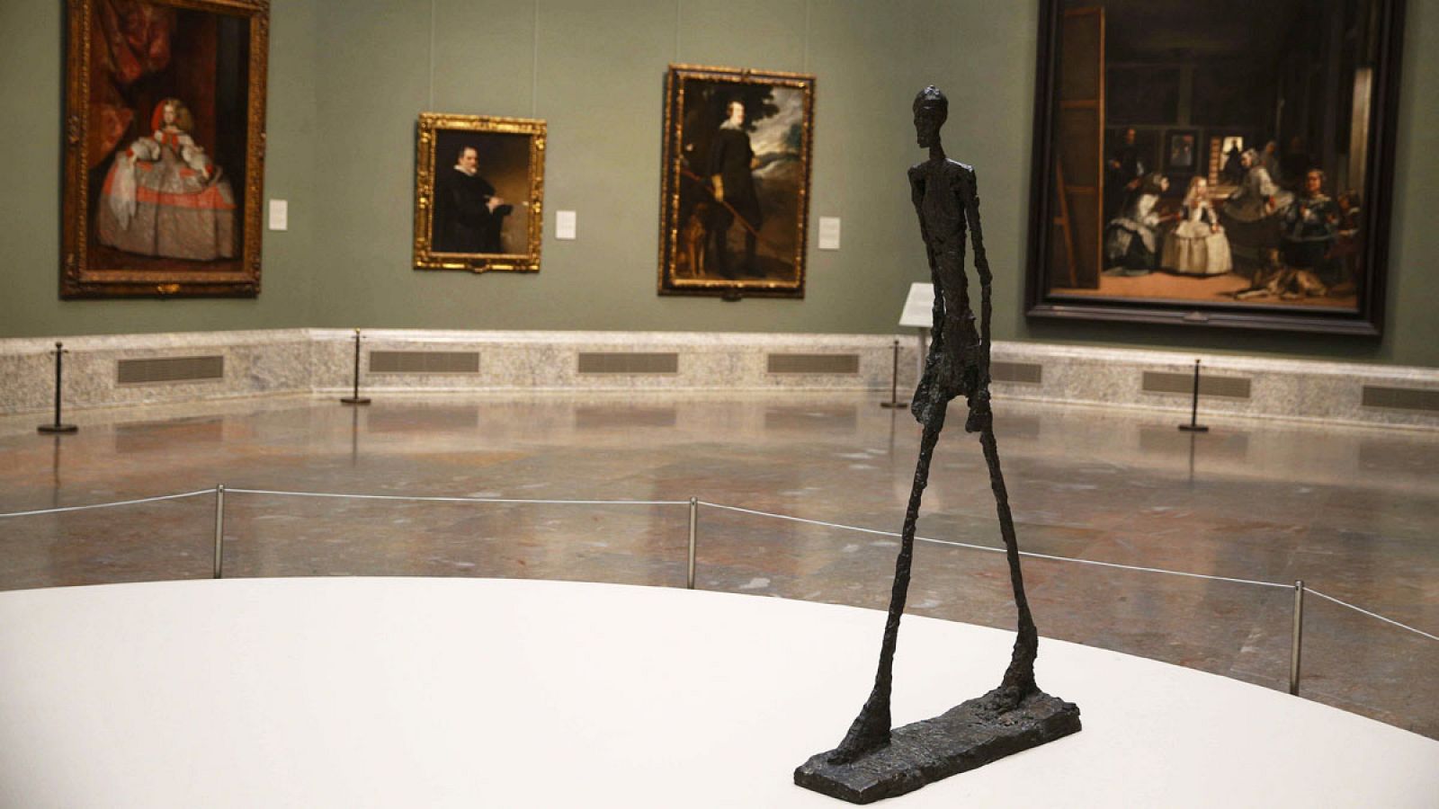 Giacometti pasea por el Prado
