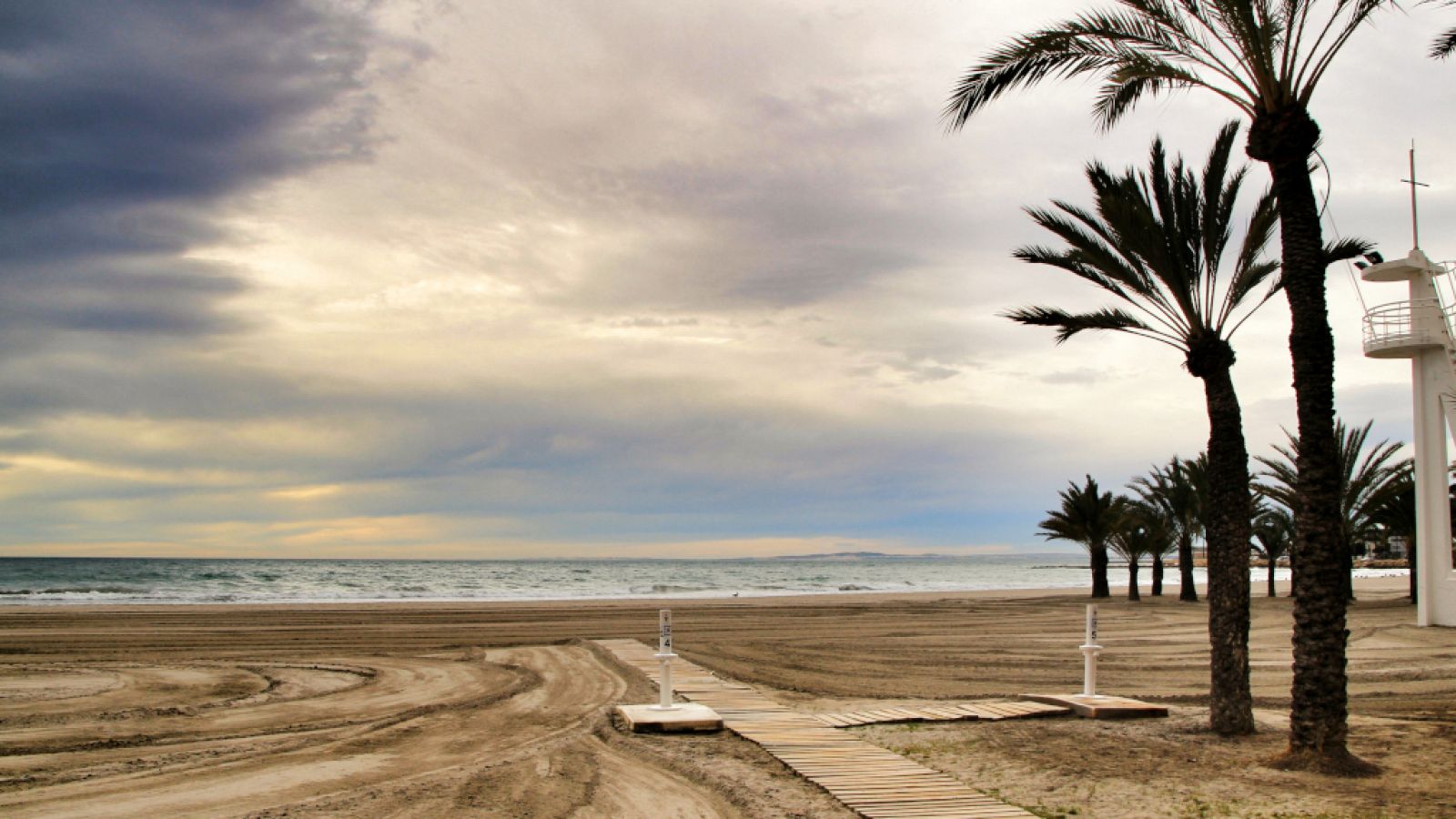 El tiempo: Lluvia en norte del país y temperaturas nocturnas en descenso | RTVE Play