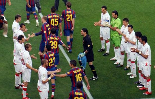 El Camp Nou prepara la fiesta