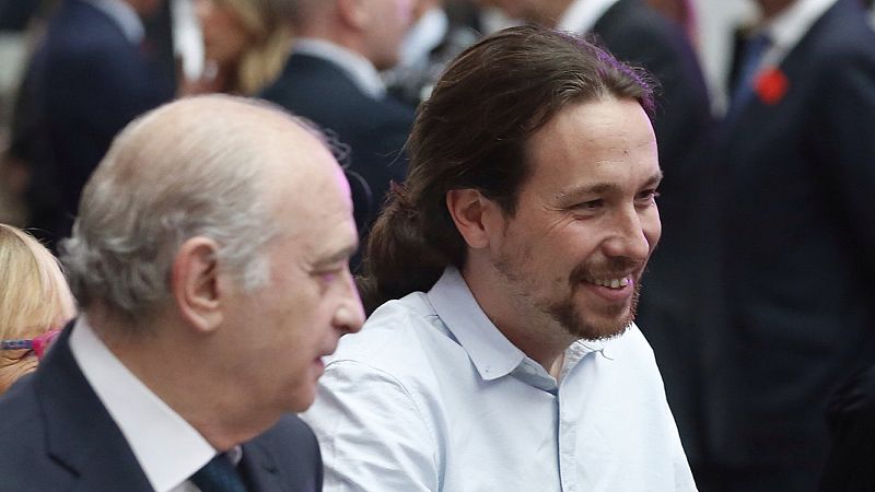 Unos audios vinculan a Rajoy y a Fernández Díaz con el espionaje a Podemos