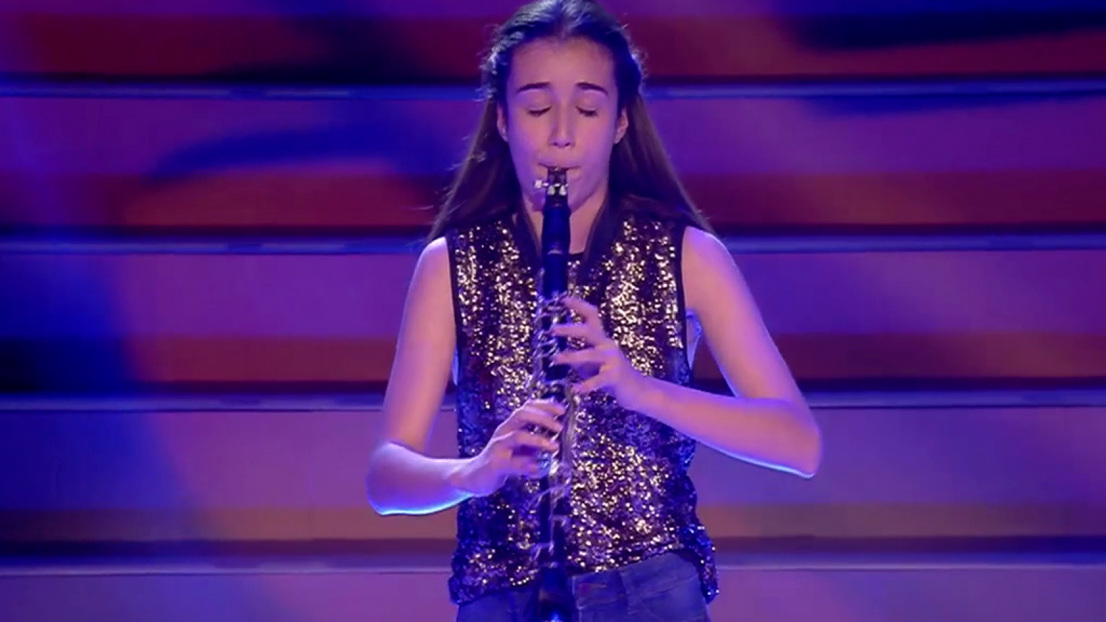 La emotiva actuación de Carla Gómez con su clarinete 