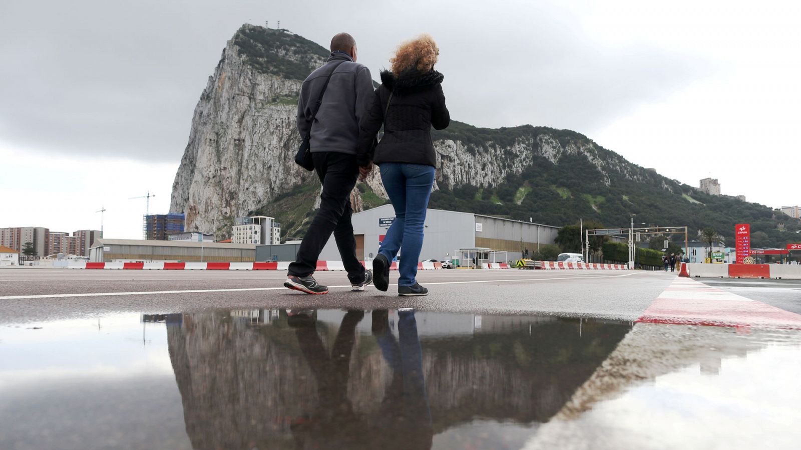 Gibraltar : El Parlamento Europeo reconoce a Gibraltar como colonia - RTVE.es