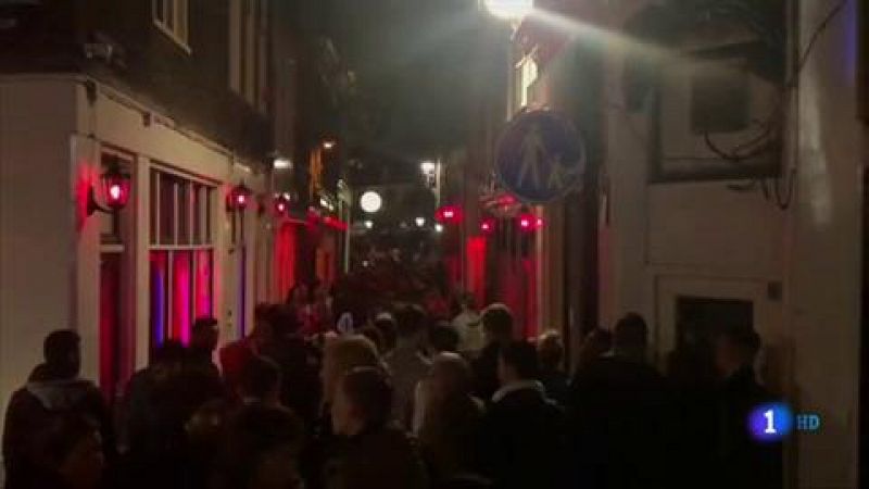 El Barrio Rojo de Amsterdam dejará de recibir visitas guiadas