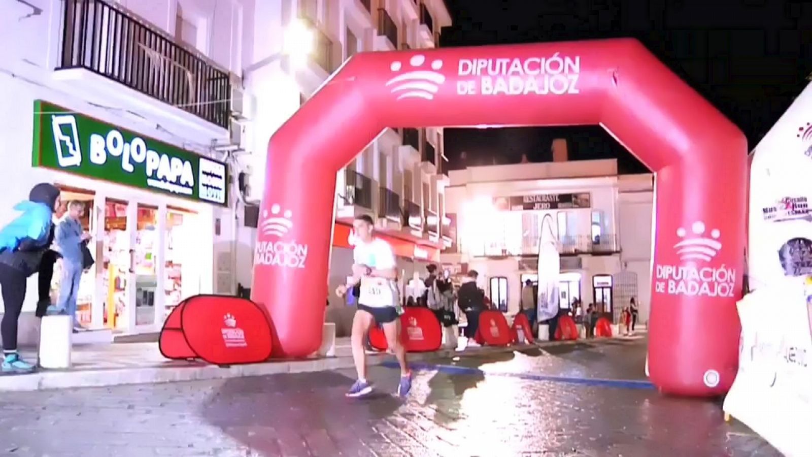 Atletismo: Circuito Music Run España 'Music Run Villafranca de los Barros' | RTVE Play