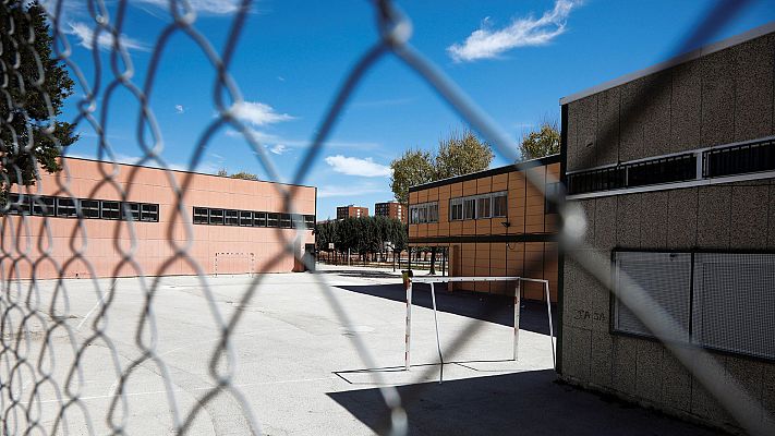 Telediario 1 - La investigación del suicidio de un menor en Madrid descarta su vinculación con el acoso escolar