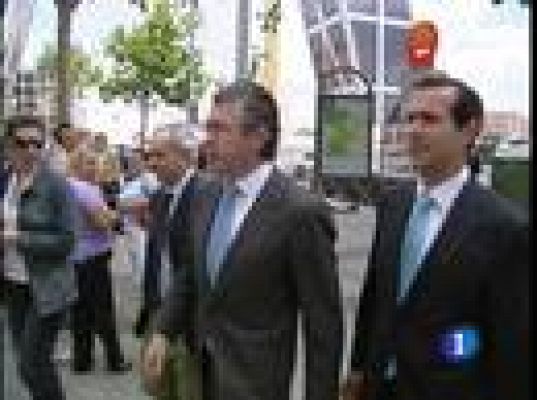  - Querella por injurias y calumnias