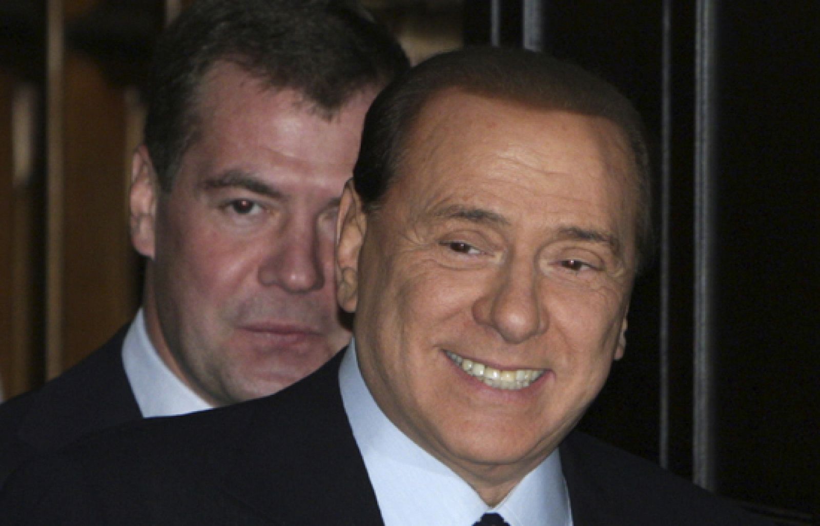 Sin programa: Más problemas para Berlusconi | RTVE Play