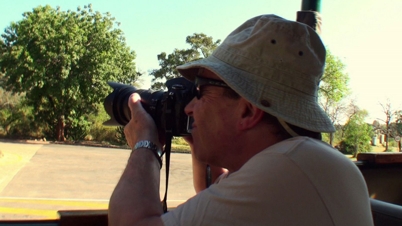 La noche temática - Safaris, un negocio salvaje - ver ahora