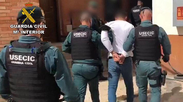 Telediario 1 - La Guardia Civil encuentra el cadáver de la joven desaparecida en Vinaroz tras confesar su pareja