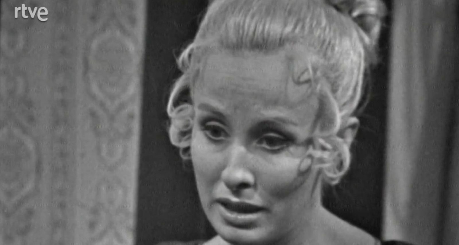 La feria de las vanidades - Episodio 9 - Ver ahora