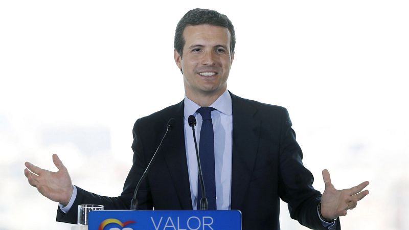 Casado presenta el programa electoral del PP y carga duramente contra Sánchez