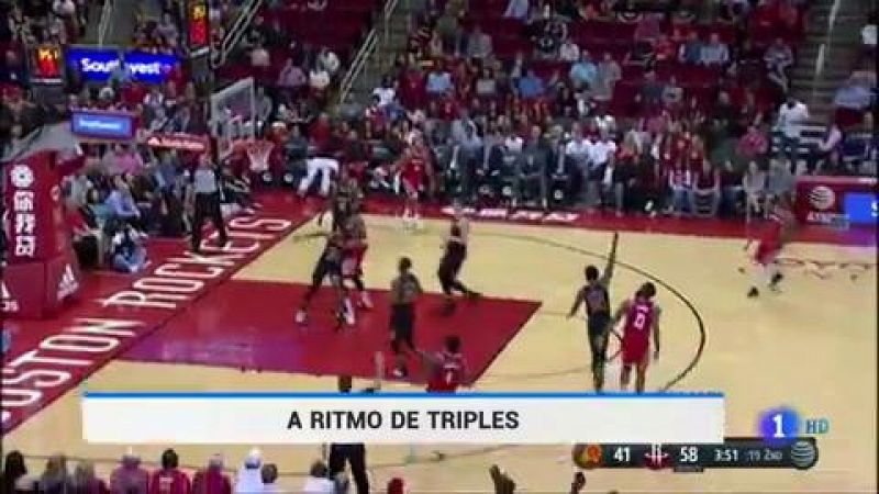 Los Rockets baten el récord de triples de la NBA