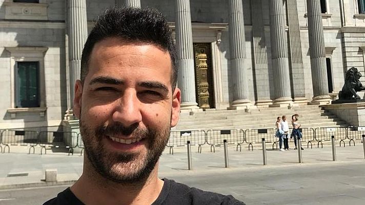 Telediario 1 - Se mantiene la búsquedad del joven español desaparecido