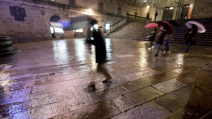 Descenso generalizado de las temperaturas y lluvia fuerte en Galicia