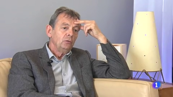 Telediario 1 - Pierre Lemaitre presenta en Madrid su nueva novela, 'Los colores del incendio'