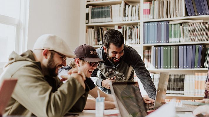 Telediario 1 - Más de la mitad de los jóvenes entre 24 y 30 años no pueden independizarse