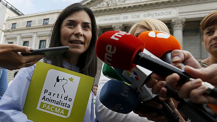 Los desayunos - El PACMA reclama la prohibición de la tauromaquía y arrinconar a Vox