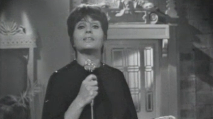 Esta noche con ... - Amalia Rodrigues