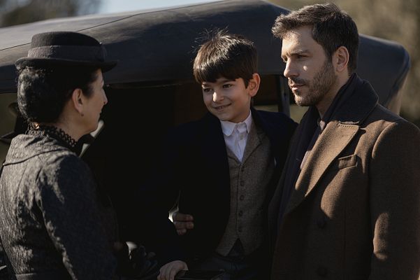 Acacias 38 - Úrsula y Mateo acuden al encuentro con Telmo sin Lucía