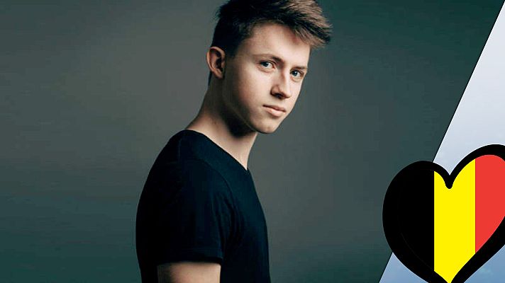 Eurovisión - Eliot Vassamillet (Bélgica): Videoclip de "Wake up"