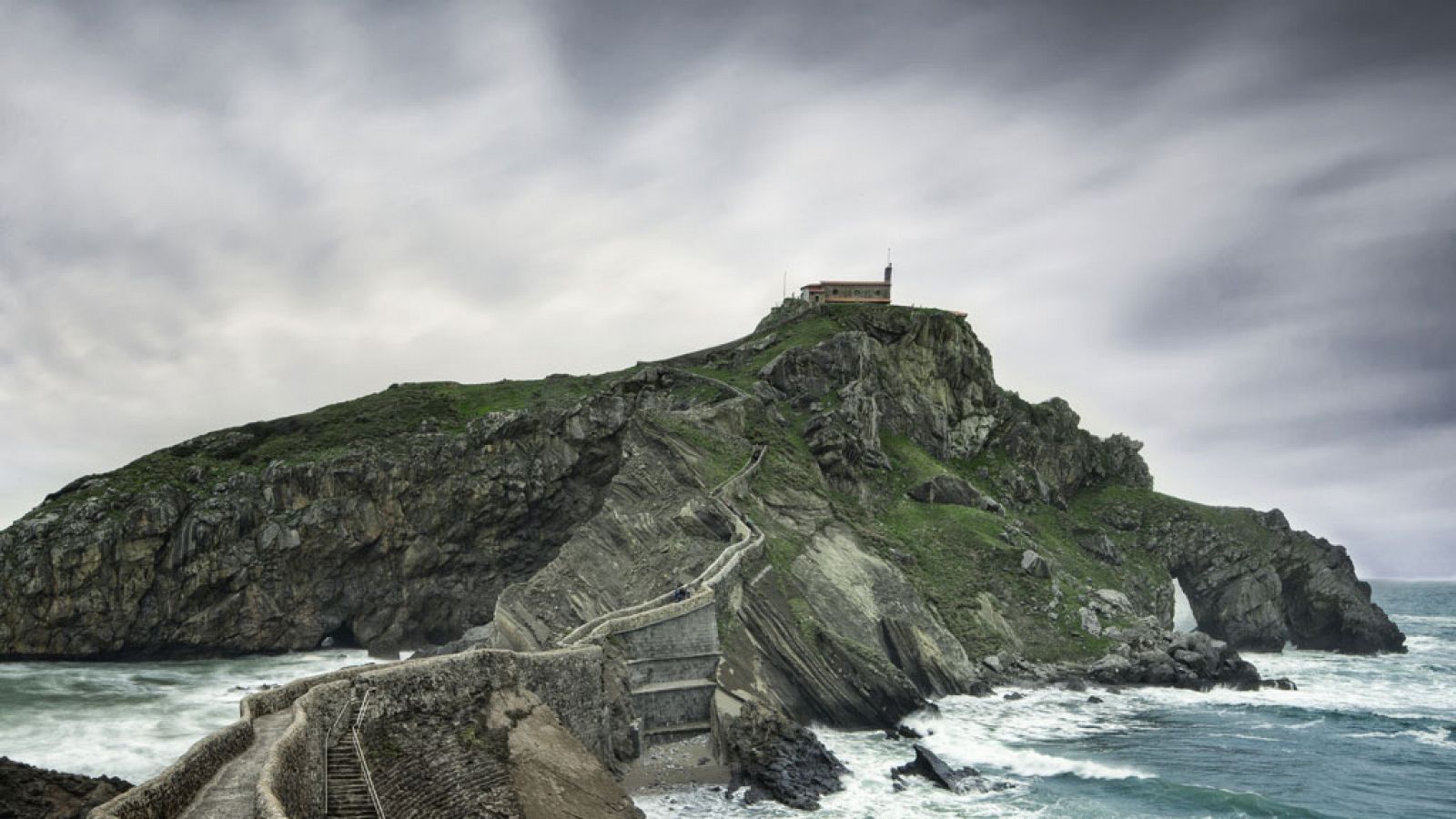 Nuboso en el Cantábrico y en Pirineos - Ver ahora