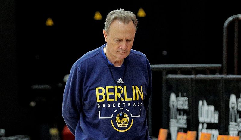 El Valencia Basket está a 40 minutos de su cuarta Eurocup. Ganó en la Fonteta y ahora quiere rematar la faena en Berlín. Es mucho mejor equipo que el Alba, pero el equipo alemán tiene un as en su manga: Aito García Reneses, designado mejor entrenador