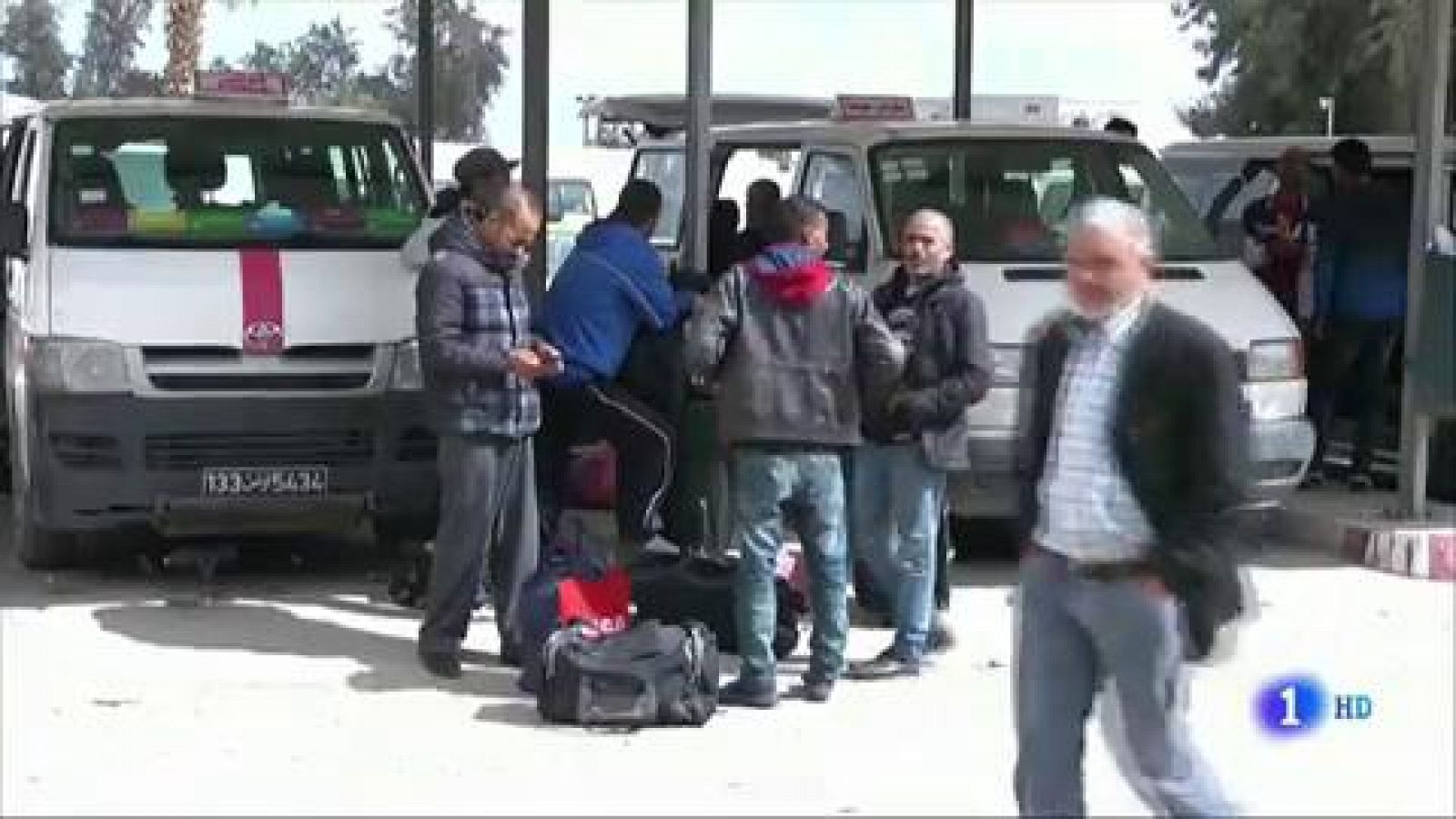 Telediario 1: La ONU alerta del riesgo de una crisis humanitaria en Libia | RTVE Play