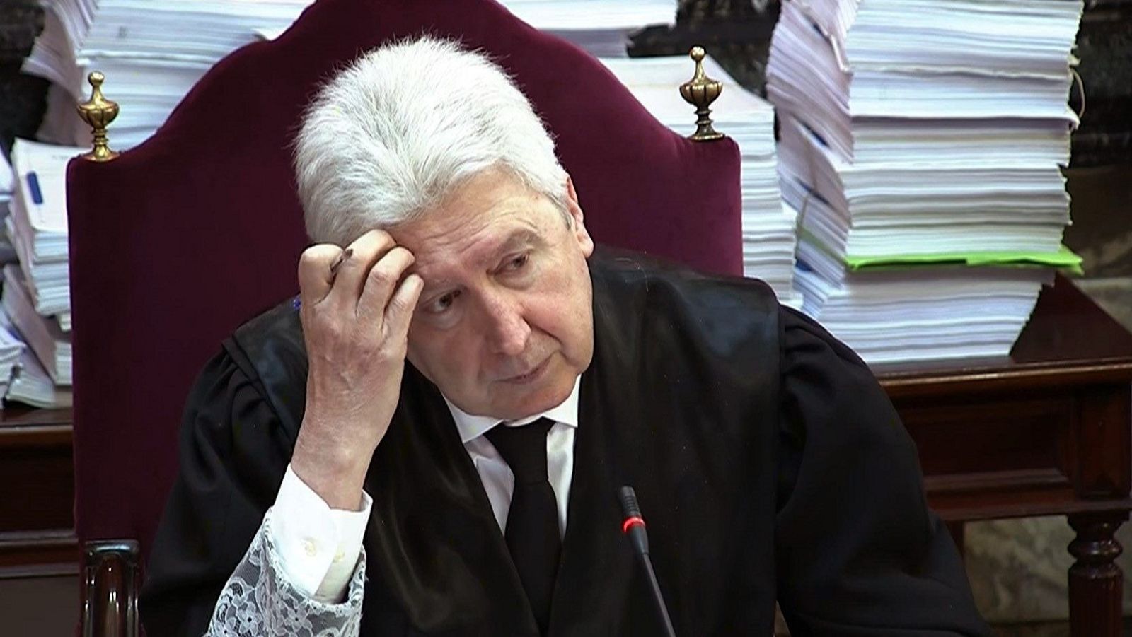 El número dos de la investigación del 1-O declara que contemplaban aumentar o disminuir el "nivel de conflicto" en función de la respuesta del Estado