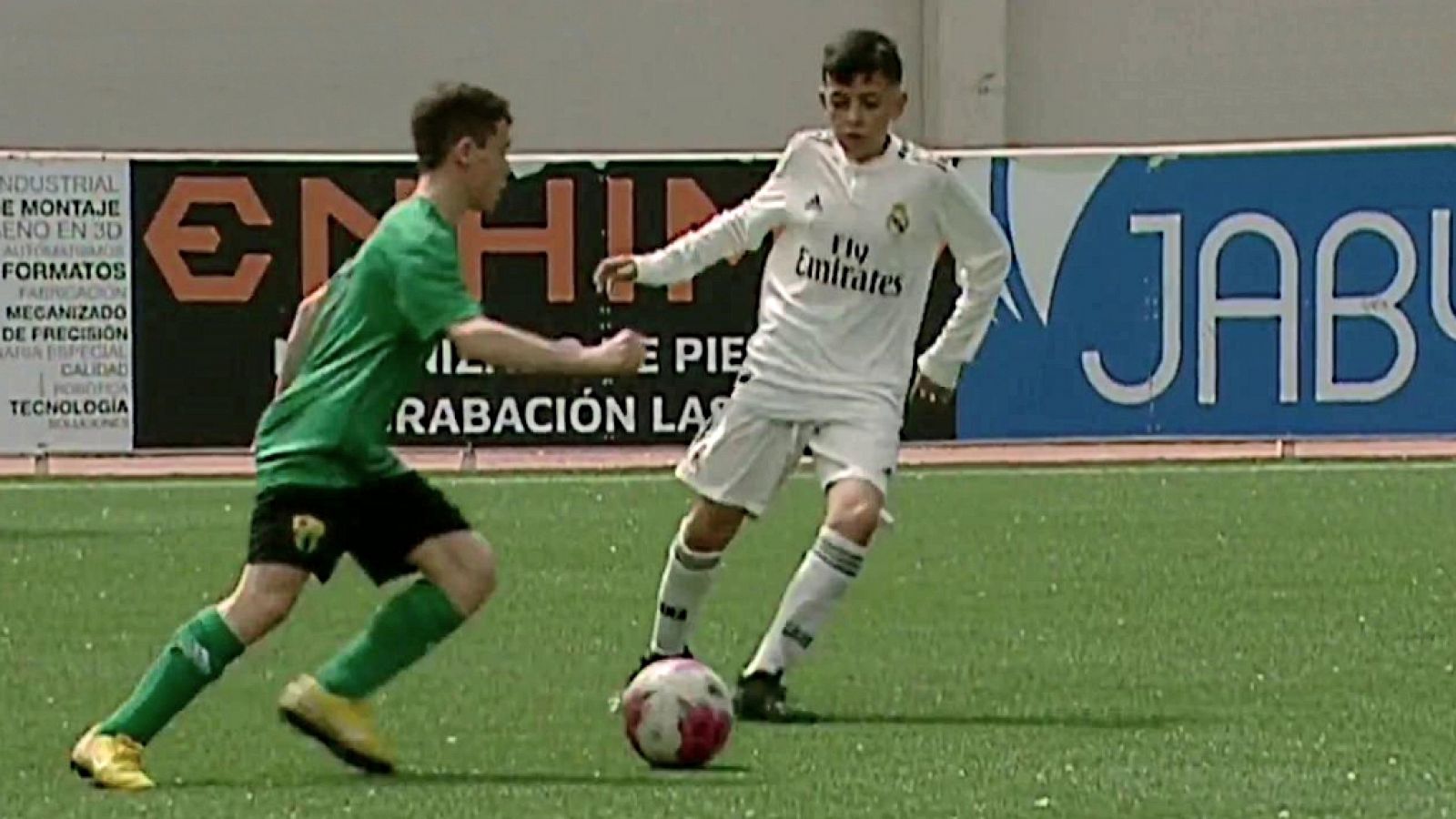 Fútbol: Trofeo SEAT Masculino: Periso - Real Madrid  | RTVE Play