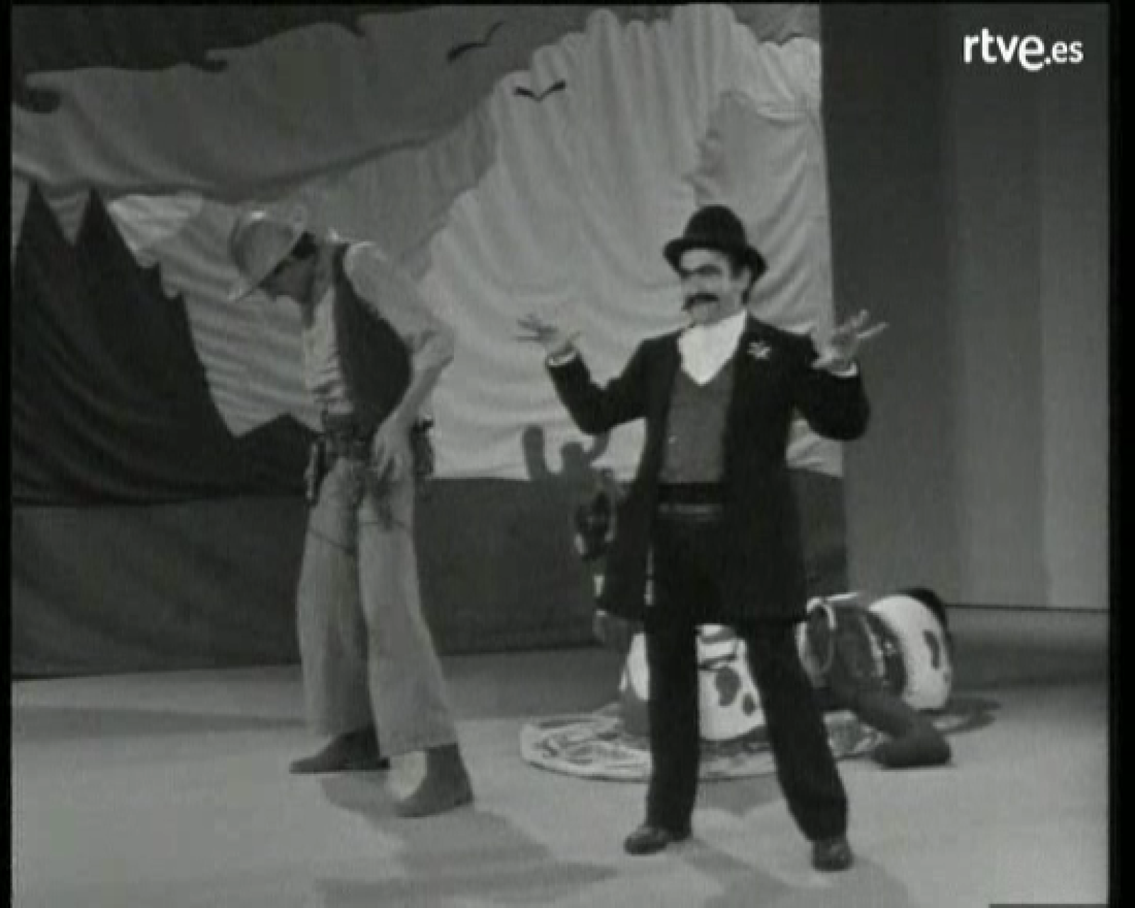 Arxiu TVE Catalunya - Xocolata desfeta: 'Les aventures d'en Pere Pistoles'