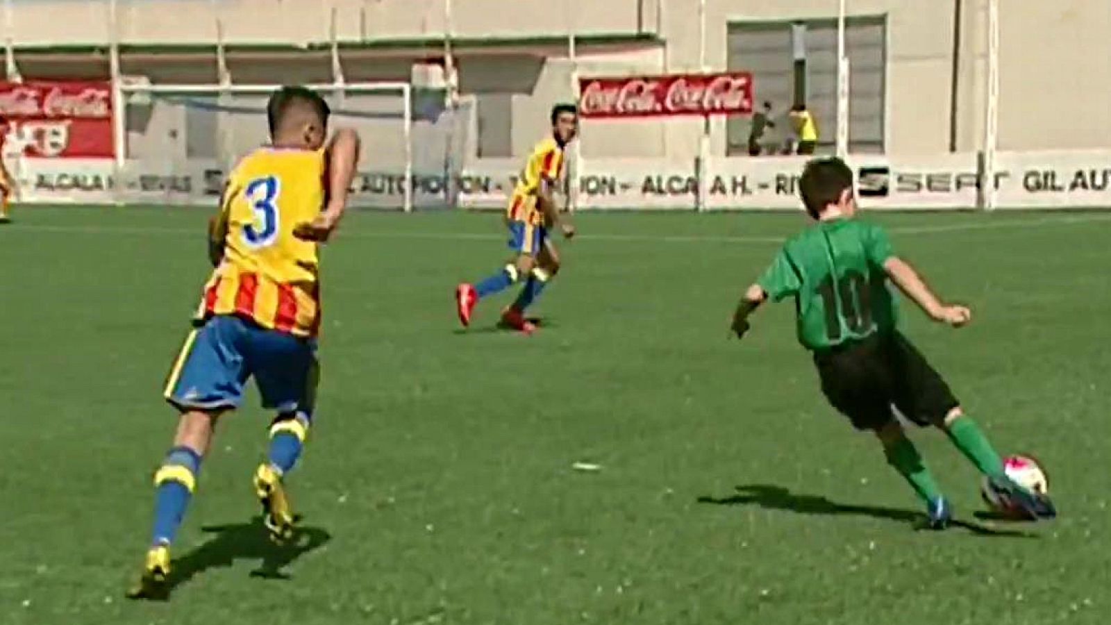 Fútbol: Trofeo SEAT Masculino: Valencia - Periso | RTVE Play