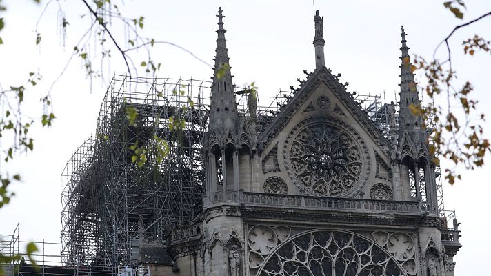 Telediario 1 - La investigación apunta a un origen accidental del incendio de Notre Dame