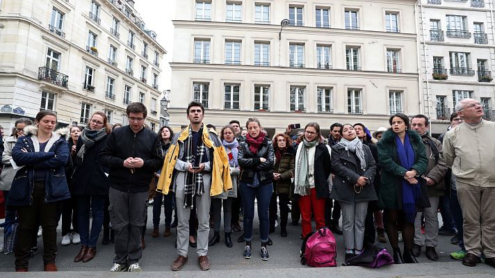 Telediario 1 - Francia, conmocionada por el incendio de Notre Dame