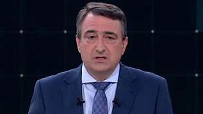 Especiales informativos - Aitor Esteban: "Euskadi no es un parque temático, tiene una ciudadanía que debe ser tomada en serio"