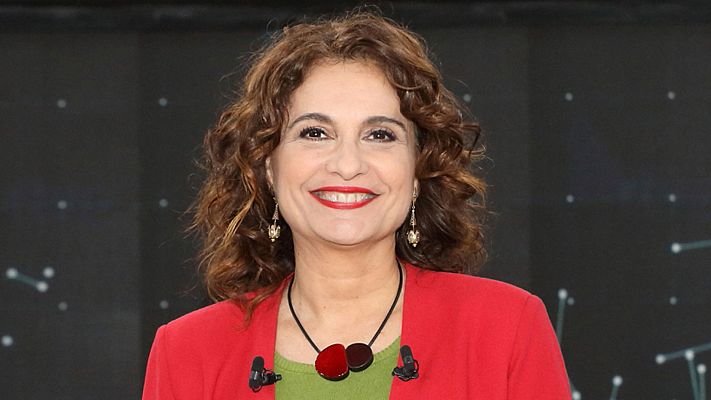 María Jesús Montero pide a los votantes que elijan "entre la foto de Colón" o el proyecto del PSOE