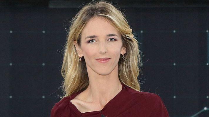 Especiales informativos - Álvarez de Toledo pide el voto "razonable y responsable" para que "reaccionarios y rencorosos" no acaben con la Constitución