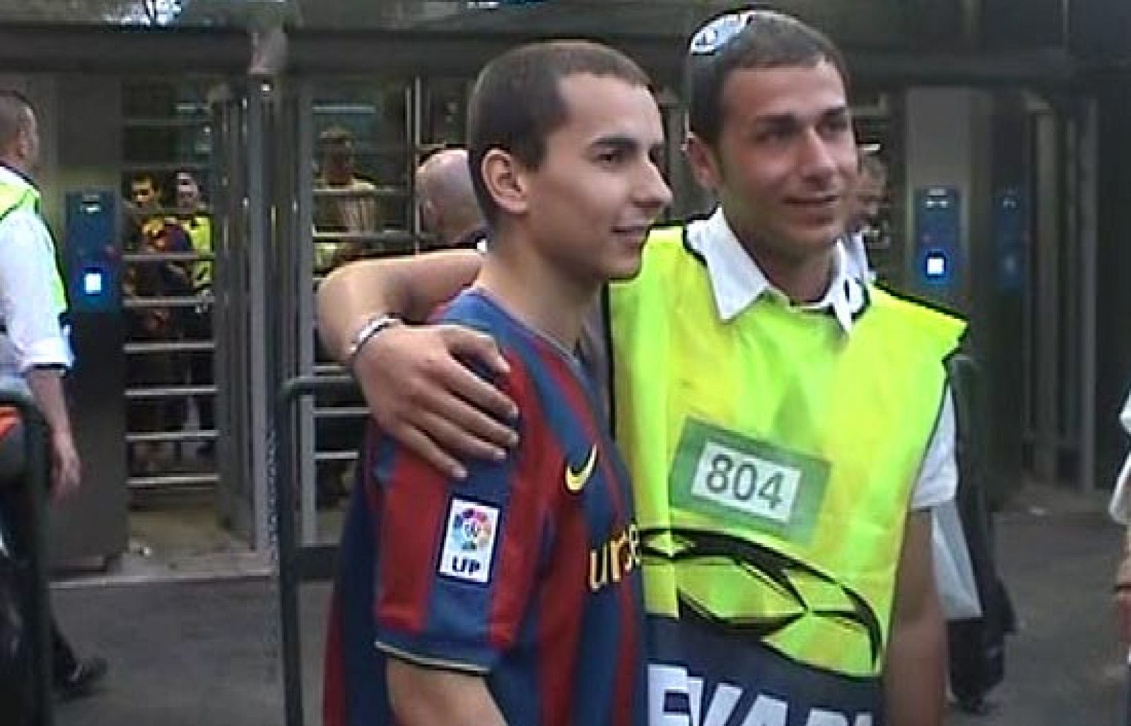 Lorenzo, feliz con el triplete del Barça