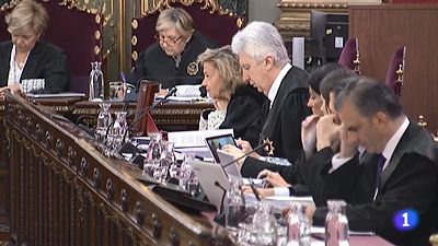 Un Gu�rdia Civil declara que els Mossos van deixar que els ciutadans s'enduguessin urnes