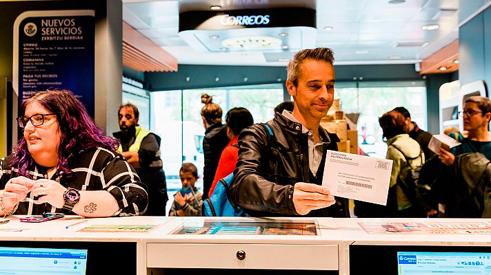 Telediario 1 - Este Jueves Santo, último día para pedir el voto por correo