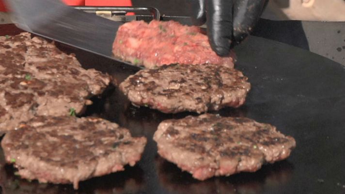 ¡La pelota de Catral no es una hamburguesa!