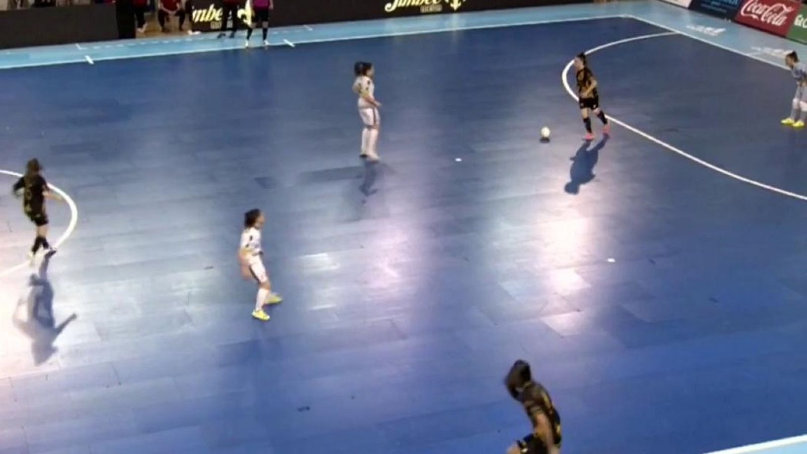 Fútbol Sala - European Women's Futsal Tournament 2019. Final: Jimbeee Roldan - Kick Off, desde San Javier (Murcia) - ver ahora