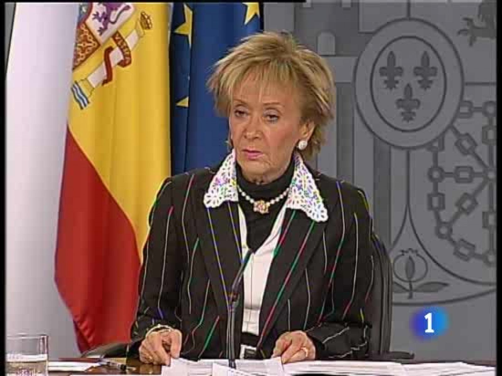 De la Vega: Nadie que cumpla los criterios de renta y patrimonio se quedará sin beca | Ver