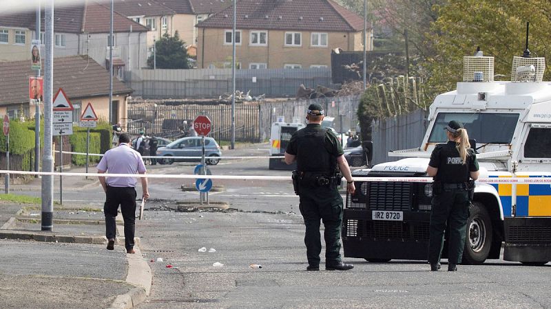 Dos detenidos por el asesinato de la periodista durante los disturbios en Irlanda del Norte