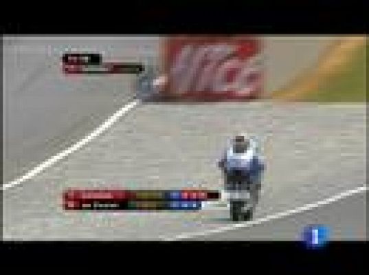 Lorenzo se impone a Rossi