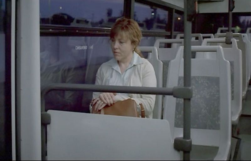 Una trabajadora de mediana edad es la protagonista del último vídeo electoral del PSOE, en el que se alude a la intención de la derecha de limitar los derechos de los trabajadores para movilizar a su electorado.  