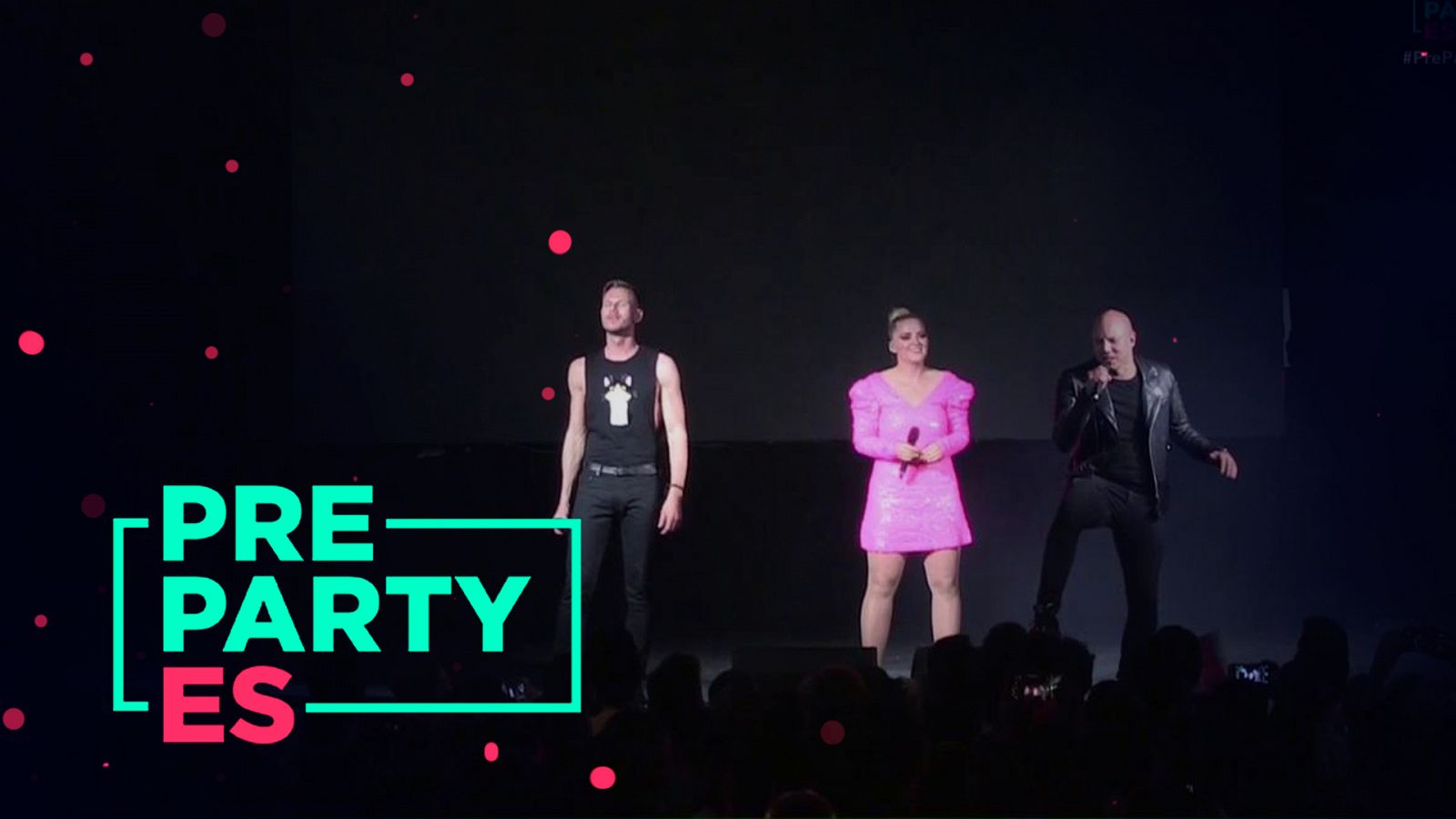 Eurovisión 2019 - Keiino canta "Shallow" en la Preparty