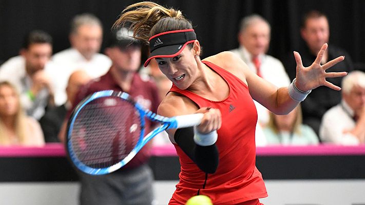 Telediario 1 - Una irregular Muguruza cae ante Bonaventure y Bélgica se pone 2-1