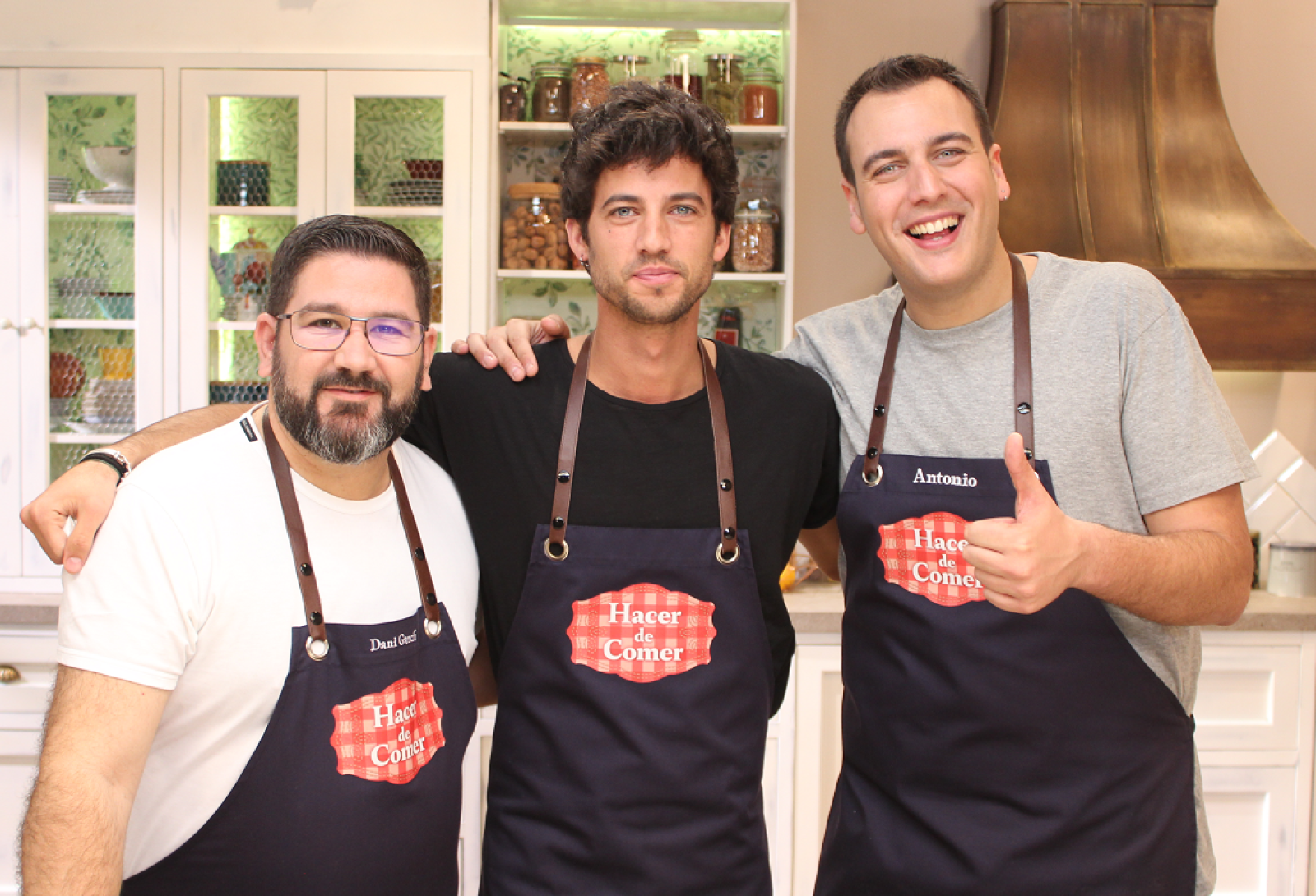 Jorge, ganador de MasterChef 5, visita "Hacer de comer" | Ver